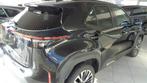 Toyota Yaris Cross ELEGANT (automaat), Auto's, Toyota, Automaat, 109 g/km, Leder en Stof, Zwart