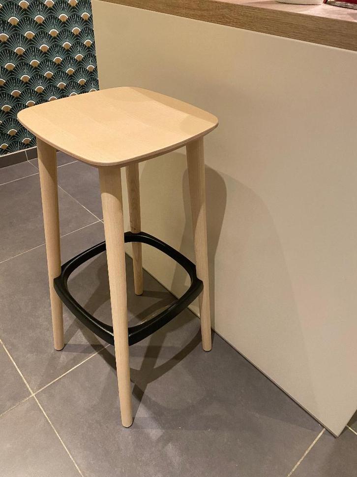 Tabourets neufs Pedrali, Maison & Meubles, Tabourets, Neuf, Bois, Enlèvement ou Envoi