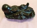 VINTAGE Duimzuigende baby in mandje., Antiek en Kunst, Kunst | Beelden en Houtsnijwerken, Ophalen