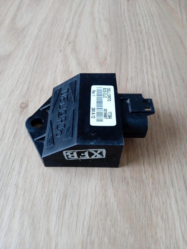 Diverses unités ECU 50cc, scooter, différents modèles, Autos : Pièces & Accessoires, Électronique & Câbles, Peugeot, Enlèvement ou Envoi