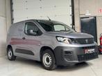 Peugeot Partner 1.2i Benzine 110 PK Camera-Trekhaak-Garantie, Stof, Euro 6, 1199 cc, https://public.car-pass.be/vhr/73d55e39-ae52-4d94-b469-16133e823355