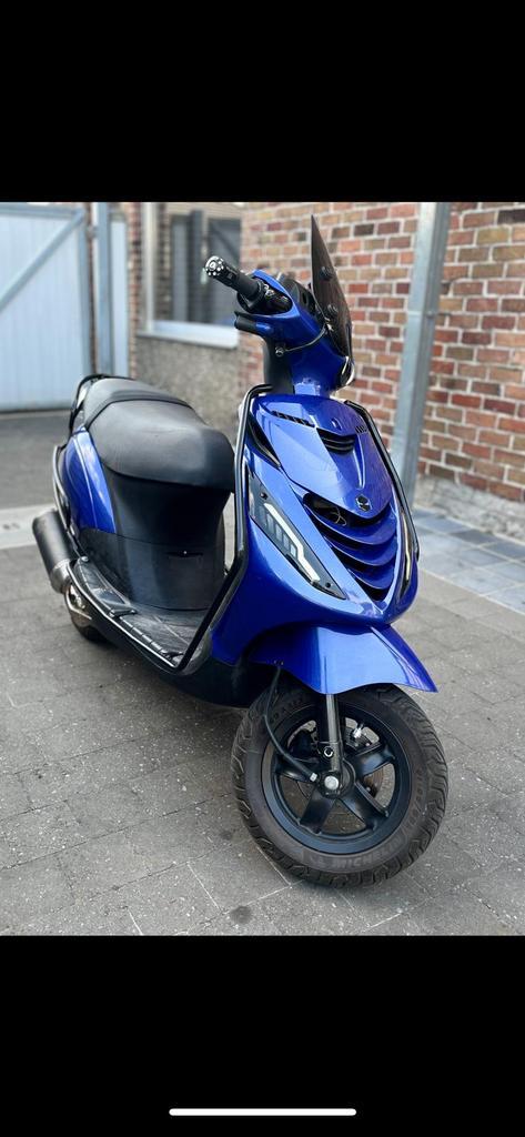 Piaggio zip 4t 50cc, Vélos & Vélomoteurs, Scooters | Piaggio, Comme neuf, Zip, Classe B (45 km/h), Enlèvement