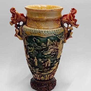 Vase Dragon oriental vintage en ivorine