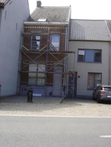 Gevelstelling  steiger beschikbaar voor biedingen
