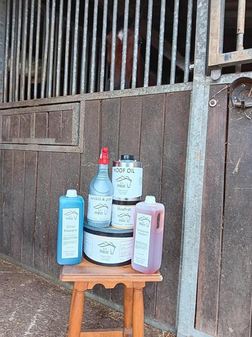 Paarden supplementen voeder en strooisel, Dieren en Toebehoren, Paarden en Pony's | Verzorgingsproducten, Zo goed als nieuw, Ophalen of Verzenden