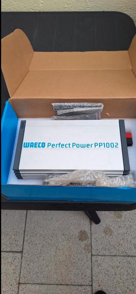 Convertisseur 12v à 230 volts, 1000 Watts, WAECO Perfect, Doe-het-zelf en Bouw, Aggregaten, Nieuw, Ophalen
