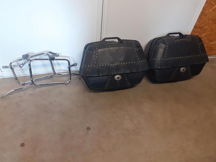 Mooie GIVI MONOKEY harde kofferset, als NIEUW, Motoren, Accessoires | Koffers en Tassen, Zo goed als nieuw, Ophalen of Verzenden