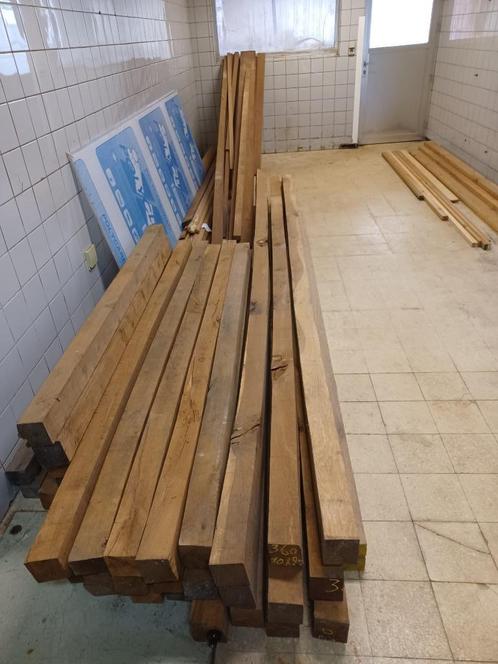 Eiken balken, ander hout. Eén lot., Doe-het-zelf en Bouw, Hout en Planken, Zo goed als nieuw, Balk, Eiken, Ophalen