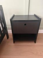 Zwarte nachtkastje, Huis en Inrichting, Ophalen, Zo goed als nieuw