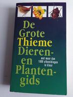 De Grote Thieme Dieren en Plantengids., Ophalen, Zo goed als nieuw