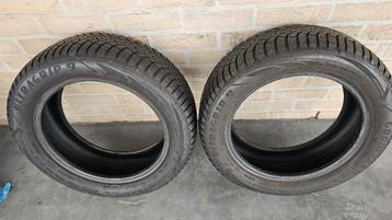 2 pneus hiver Goodyear ultragrip 9 205 55 16 beschikbaar voor biedingen