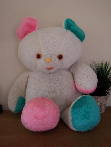 Knuffel / Teddybeer (H 77cm)  beschikbaar voor biedingen