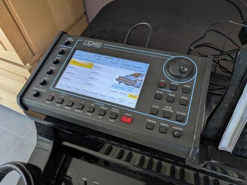 Ketron SD40 arranger, Muziek en Instrumenten, Keyboards, Zo goed als nieuw, Midi-aansluiting, Ophalen of Verzenden