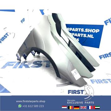 W118 CLA ZIJSCHERM RECHTS Mercedes A1188810400 2018-2025 ORI beschikbaar voor biedingen