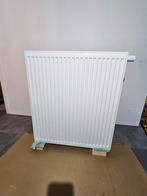 Radiateur neuf avec vanne de thermostat et supports, Enlèvement, Radiateur, 60 à 150 cm, Neuf