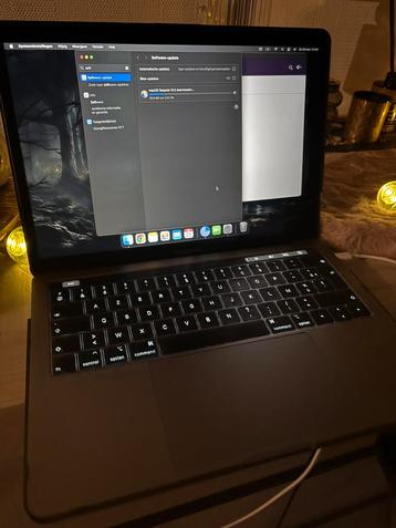 Apple Macbook Pro 13 - 256G - 2019 beschikbaar voor biedingen