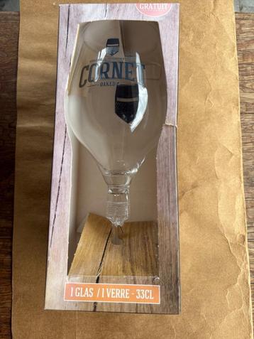 Cornet Bierglas in box beschikbaar voor biedingen