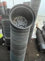 Grote bloempotten van 4 liter, Kunststof, Rond, Zo goed als nieuw, Tuin