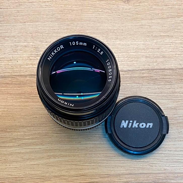 Nikon Nikkor Ais 105mm f2.5 *proche du neuf, TV, Hi-fi & Vidéo, Appareils photo analogiques, Comme neuf, Reflex miroir, Nikon