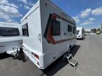 Weinsberg Caraone 390 QD, Caravanes & Camping, Caravanes, Entreprise, 75 kg, 5 à 6 mètres, 750 - 1000 kg