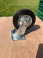 Zwenkwielen - draagvermogen van100kg/wiel - 46ST, Ophalen, Zo goed als nieuw