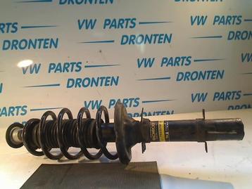 Schokdemperpoot links-voor van een Volkswagen Golf beschikbaar voor biedingen