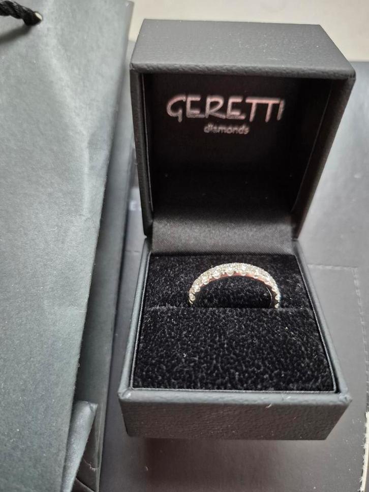 Ring witgoud 18karaat met diamanten / NIEUW, Handtassen en Accessoires, Ringen, Nieuw, Ophalen of Verzenden