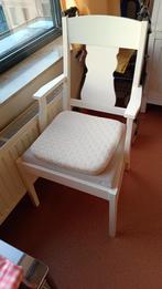 Mooie witte stoel met armleuningen, Huis en Inrichting, Stoelen, Modern, Wit, Zo goed als nieuw, Hout