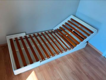 Sommier (chambre, étudiant, adolescent) + matelas, 90 cm, Une personne, Enlèvement, Utilisé