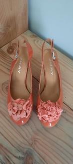 Mooie pumps Jhay maat 40, Kleding | Dames, Schoenen, Oranje, Ophalen of Verzenden, Zo goed als nieuw, Pumps