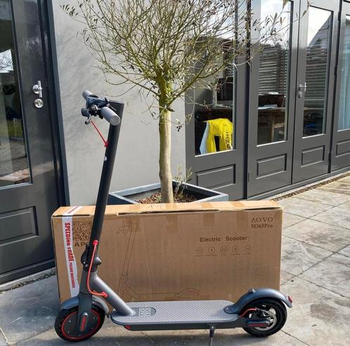 Elektrische step ( OP=OP ), Fietsen en Brommers, Steps, Nieuw, Ophalen of Verzenden