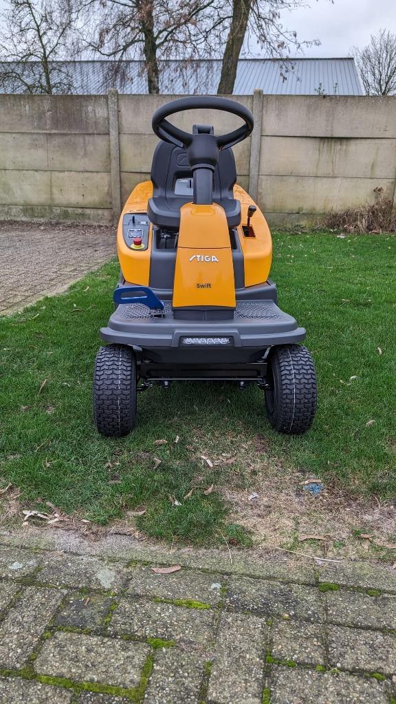 NIEUWE STIGA SWIFT 372E zitmaaier ACCU/ELEKTRISCH (2200m2), Tuin en Terras, Zitmaaiers, Nieuw, Minder dan 90 cm, Elektrische starter