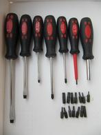 Set van 7 schroevendraaiers en 14 schroefbits., Ophalen of Verzenden, Nieuw