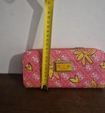 Portemonnee, Handtassen en Accessoires, Portemonnees, Verzenden, Gebruikt, Roze, Guess