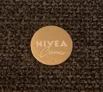 PIN - NIVEA - CREME, Verzamelen, Verzenden, Gebruikt, Merk, Speldje of Pin