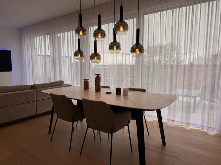 Nieuwe Juntoo Eettafel - nieuwprijs 3.549 euro, Huis en Inrichting, Tafels | Eettafels, Nieuw, Overige materialen, Ophalen of Verzenden