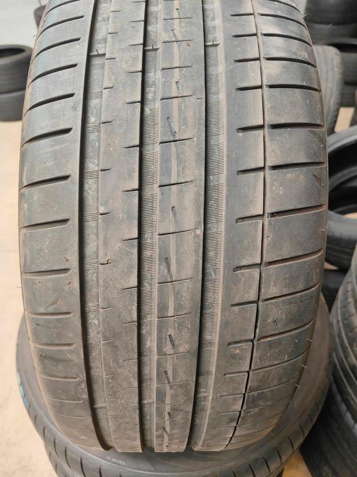 245/45r18 100y Vredestein 50€ per stuk met plaatsen 245/4518, Auto-onderdelen, Besturing, Ophalen of Verzenden