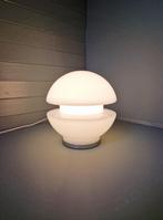 Lampe à poser Space Age en opaline blanche, 1970, Ophalen of Verzenden