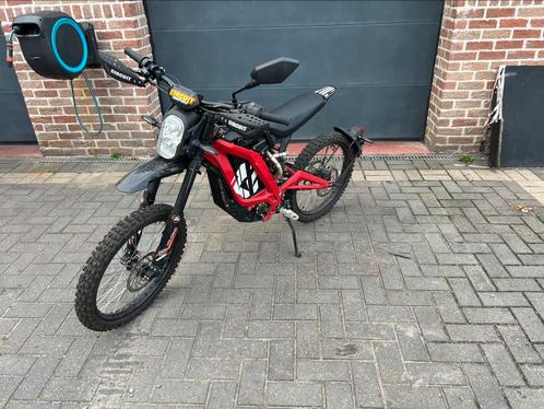 Surron light bee 2021 2800km, Fietsen en Brommers, Brommers | Overige merken, Zo goed als nieuw, Ophalen