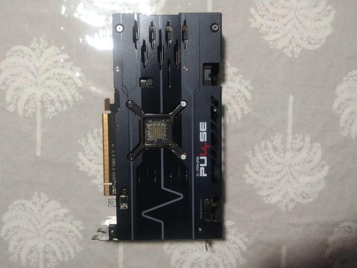 Sapphire PULSE Radeon RX 6600 8GB, Informatique & Logiciels, Cartes vidéo, Utilisé, AMD, PCI-Express 4.0, GDDR6, HDMI, DisplayPort