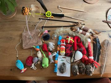  Grote set kattenspeeltjes – meer dan 30 stuks!  beschikbaar voor biedingen