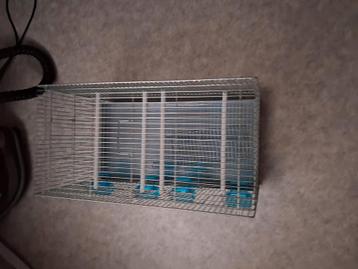 Vogelkooi beschikbaar voor biedingen