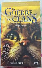 Erin Hunter, Clan Wars, Dusk, Ophalen of Verzenden, Zo goed als nieuw
