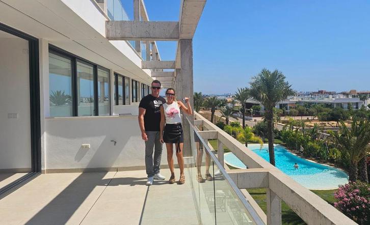 Luxe appartementen met prachtig zeezicht bij Abrazatucasa, Immo, Buitenland, Spanje, Appartement, Dorp