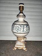 Lampe en faience, Antiquités & Art, Antiquités | Céramique & Poterie, Enlèvement ou Envoi