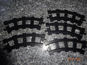 duplo, set van 5 zwarte, gebogen rails voor manueel treintje beschikbaar voor biedingen