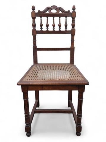 6 Henri II rieten stoelen in eikenhout  beschikbaar voor biedingen