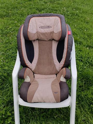 Siège auto non isofix ! disponible aux enchères