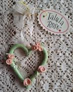 Talula Rose ornamentje, hart met roze roosjes, 2006, -, Comme neuf, -, -