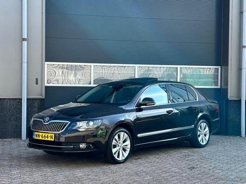 Skoda Superb 1.8 TSI Elegance bj.2014 Autom|Opendak|navi|Pdc, Auto's, Skoda, Superb, ABS, Adaptieve lichten, Airbags, Alarm, Boordcomputer